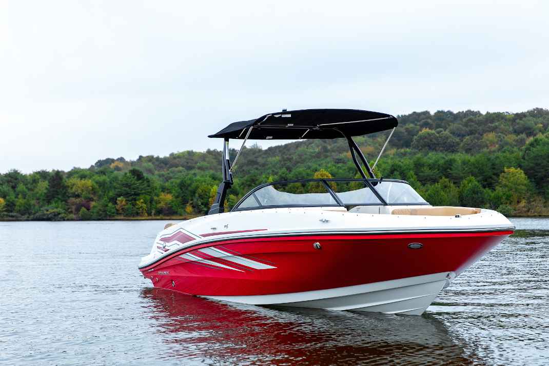 Motorboot Bayliner VR6 Bowrider OB