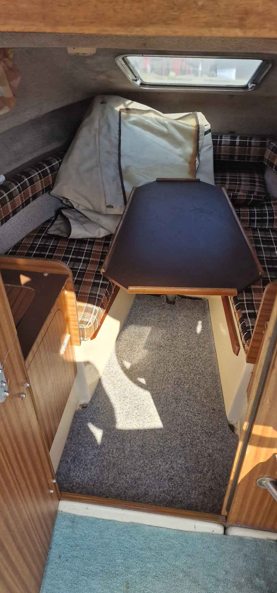 Motorboot Sealine Conti 600