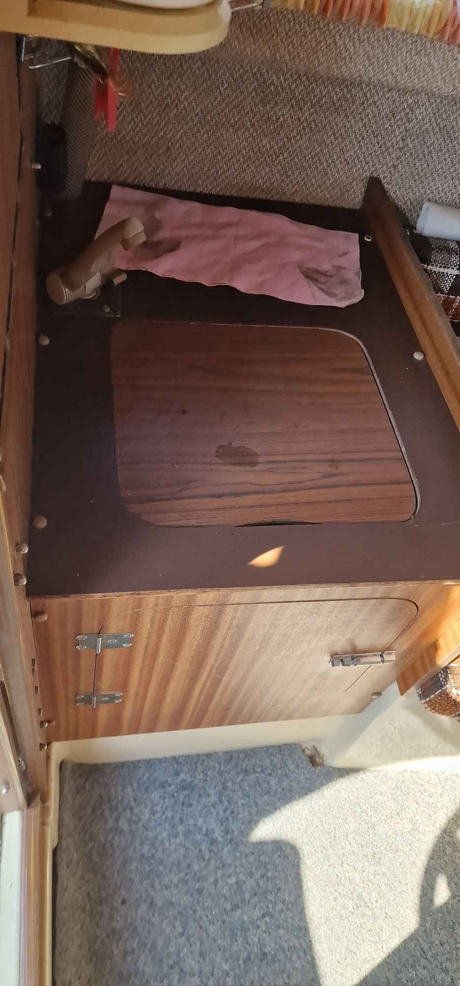 Motorboot Sealine Conti 600