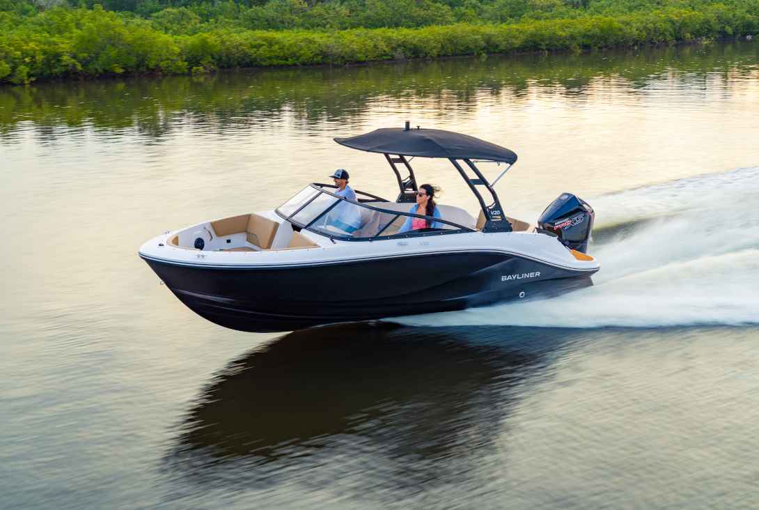 Motorboot Bayliner V20 Bowrider