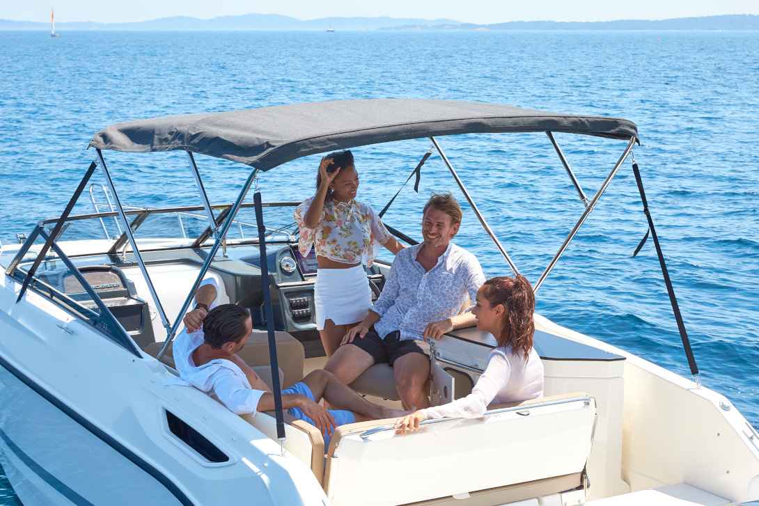 Motorboot Quicksilver Activ 755 Cruiser