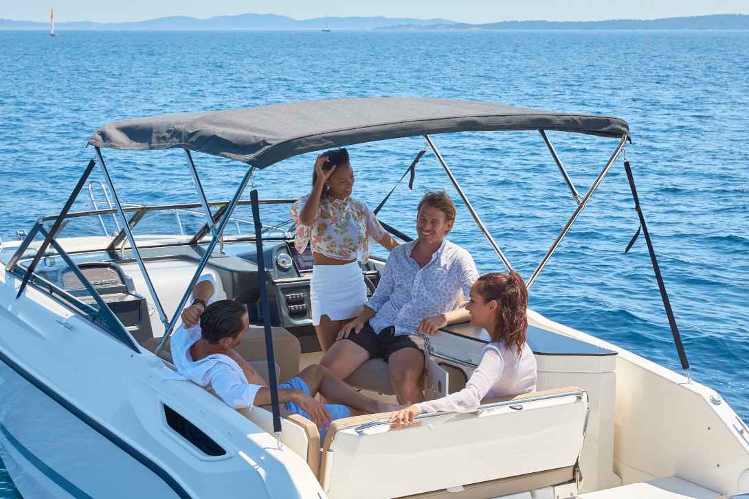 Motorboot Quicksilver Activ 755 Cruiser
