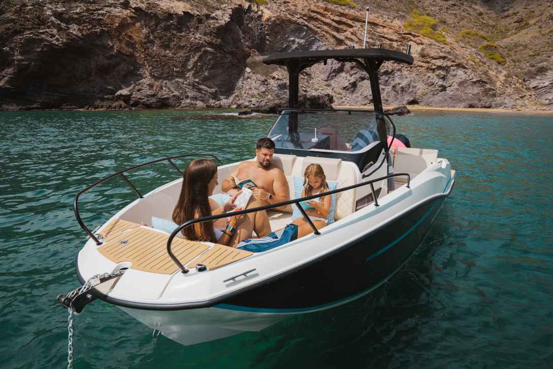 Motorboot Quicksilver Activ 705 Open
