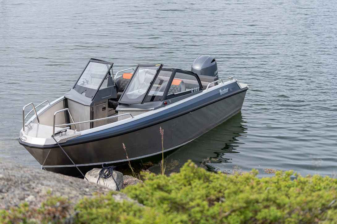 Motorboot Buster XL