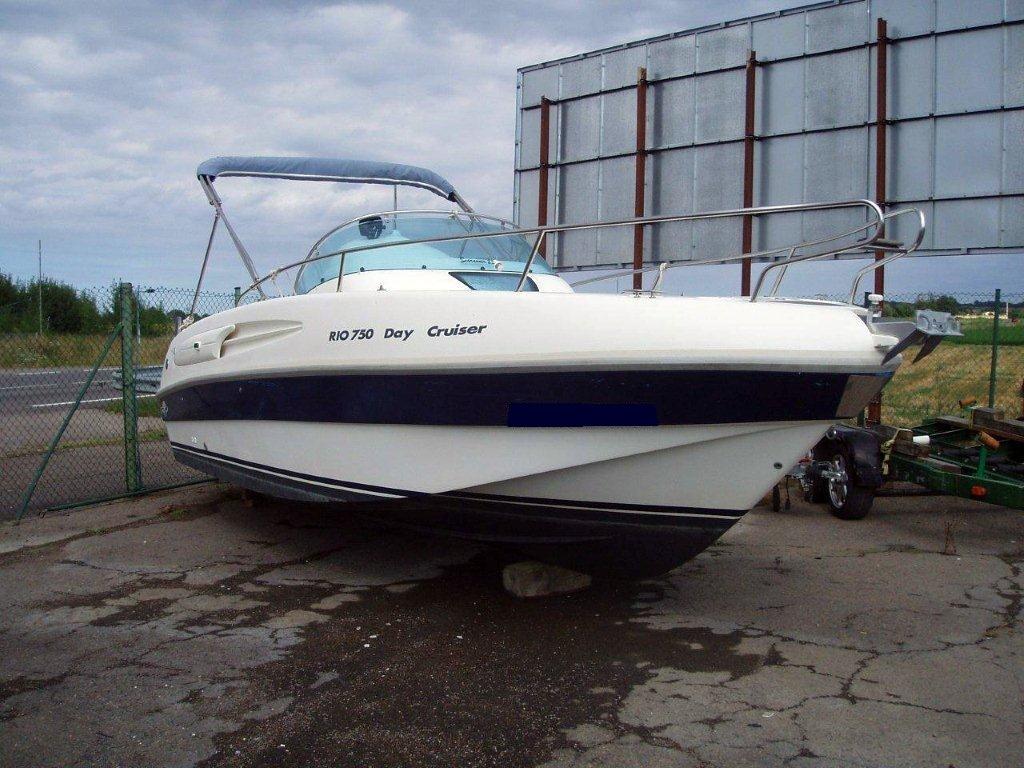 Motorboot Rio 750 Day Cruiser Einspritzer
