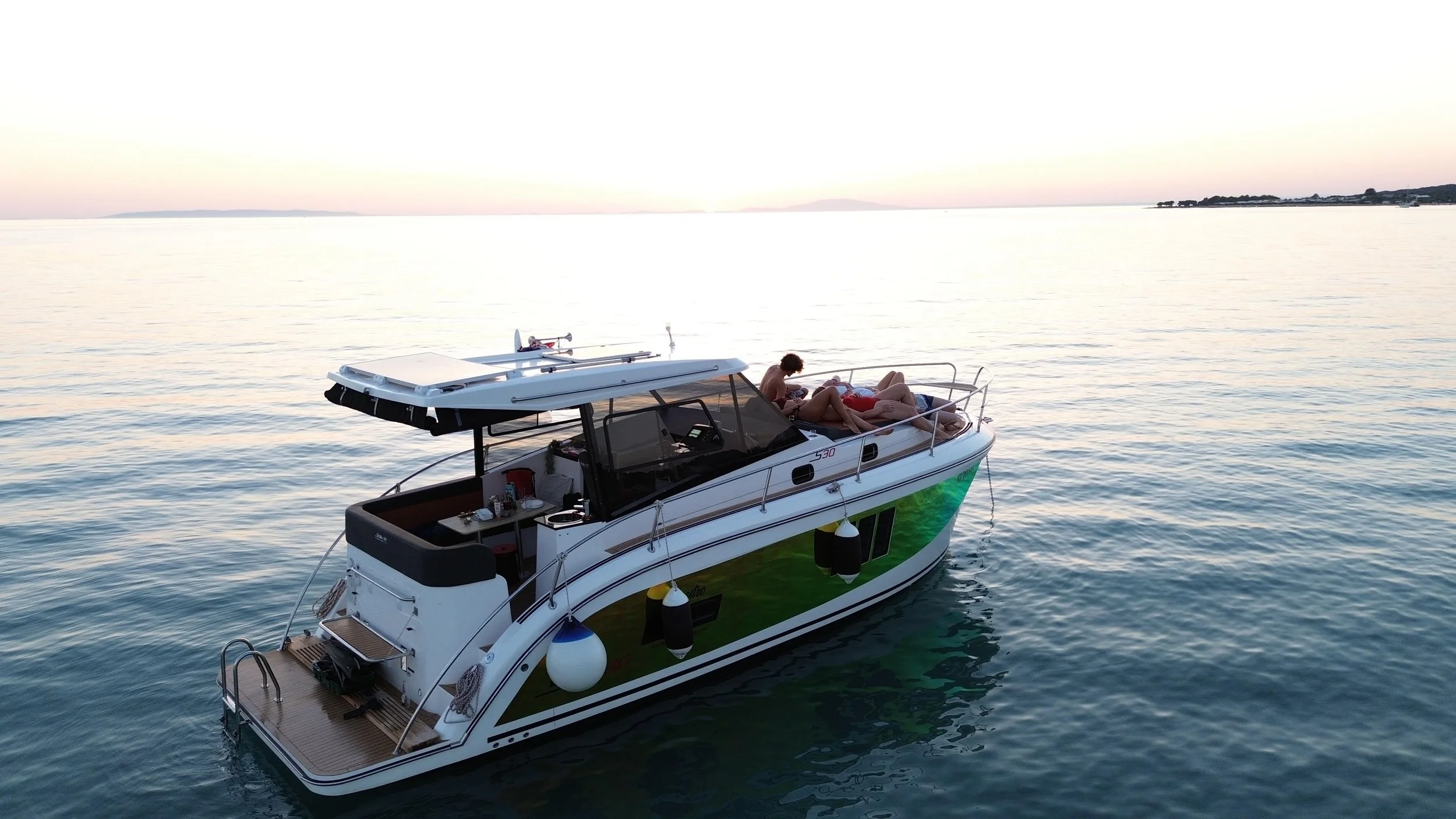 Motorboot IMPOL Yacht & Bootshandel Stillo 31