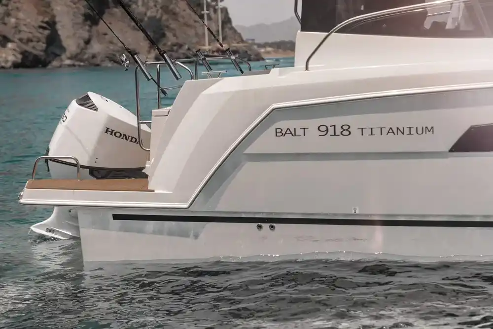 Motorboot Balt 918 Titanium