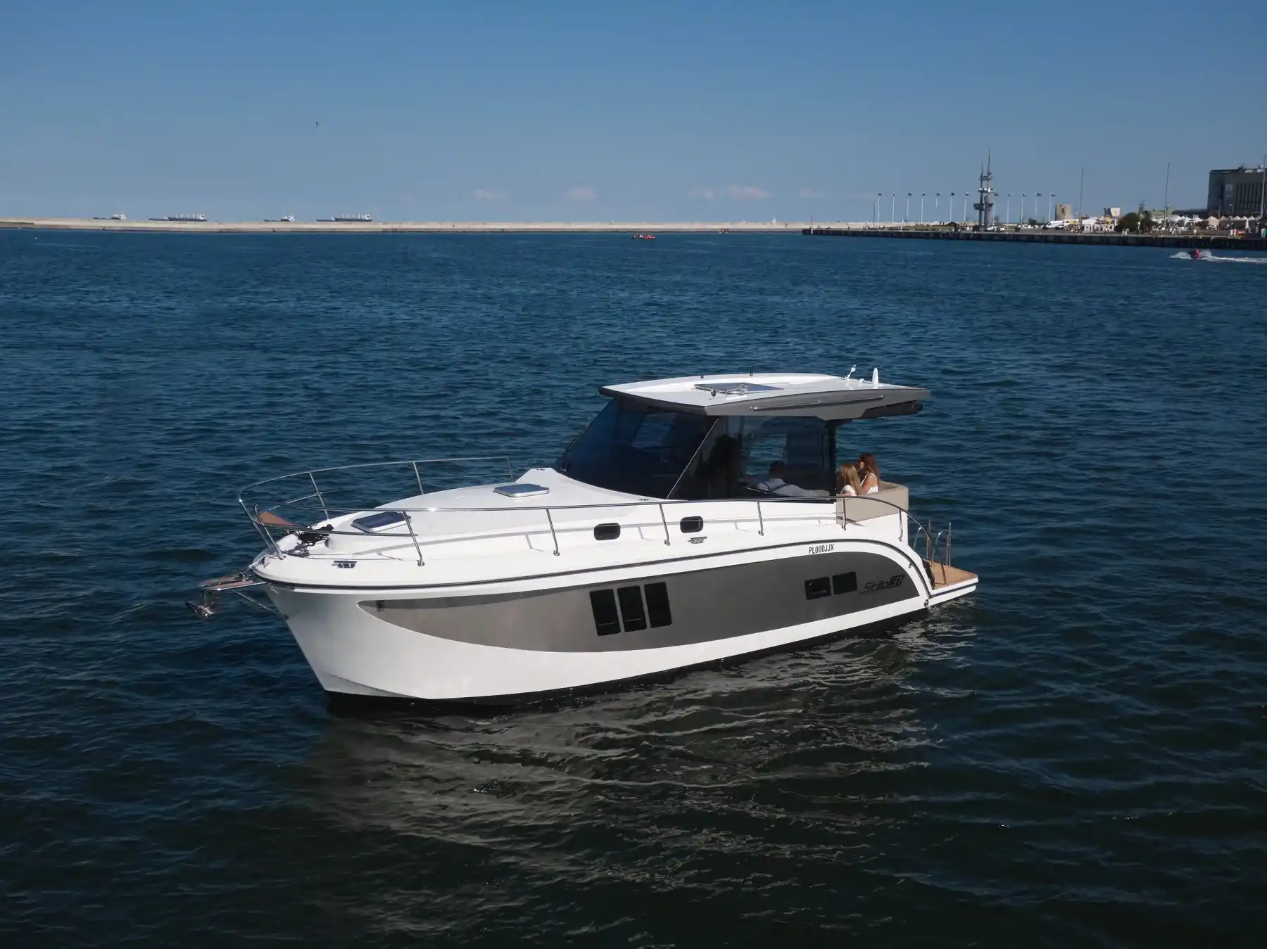 Motorboot IMPOL Stillo 31