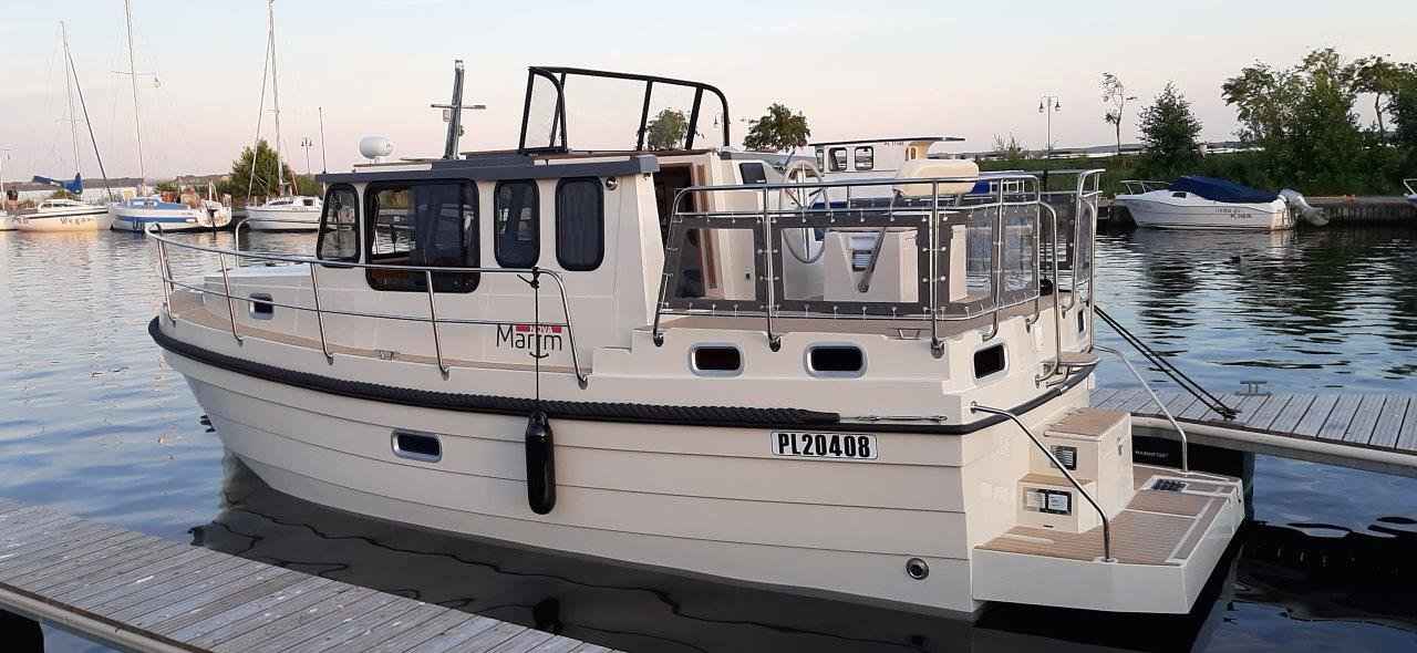 Motorboot IMPOL Marim 808