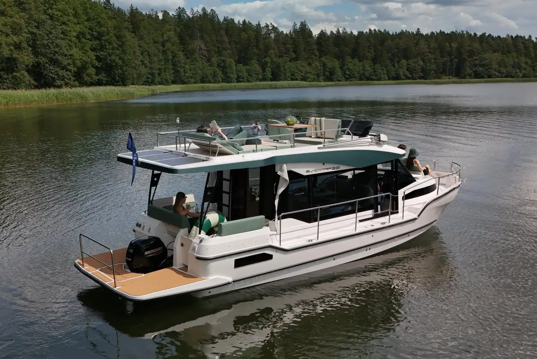 Motorboot IMPOL Yacht & Bootshandel SunCamper 36