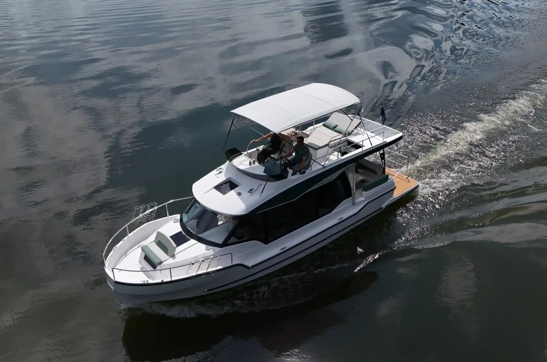 Motorboot IMPOL Yacht & Bootshandel SunCamper 36