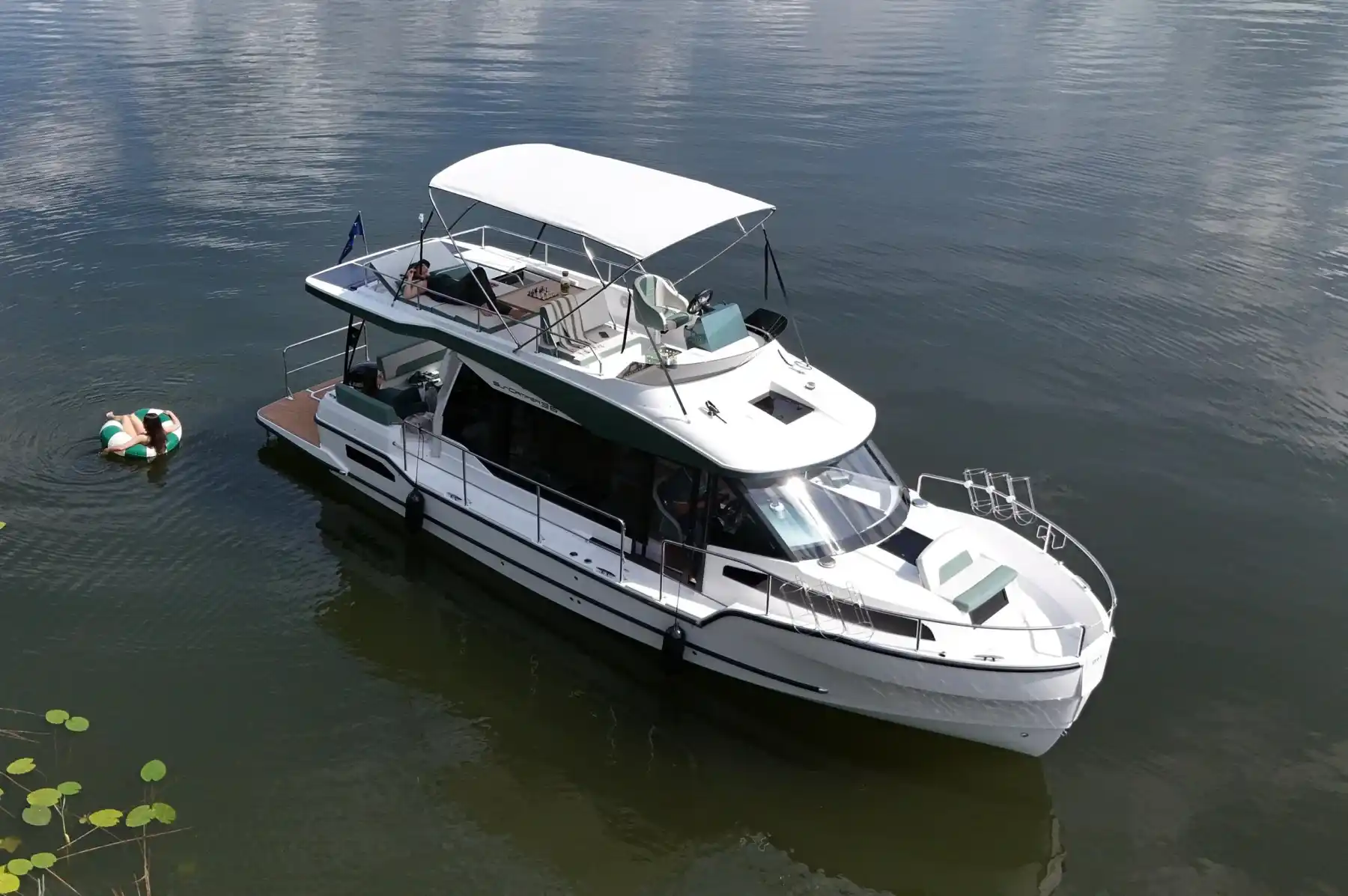 Motorboot IMPOL Yacht & Bootshandel SunCamper 36