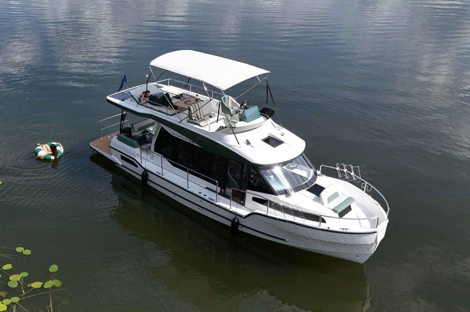 Motorboot IMPOL Yacht & Bootshandel SunCamper 36
