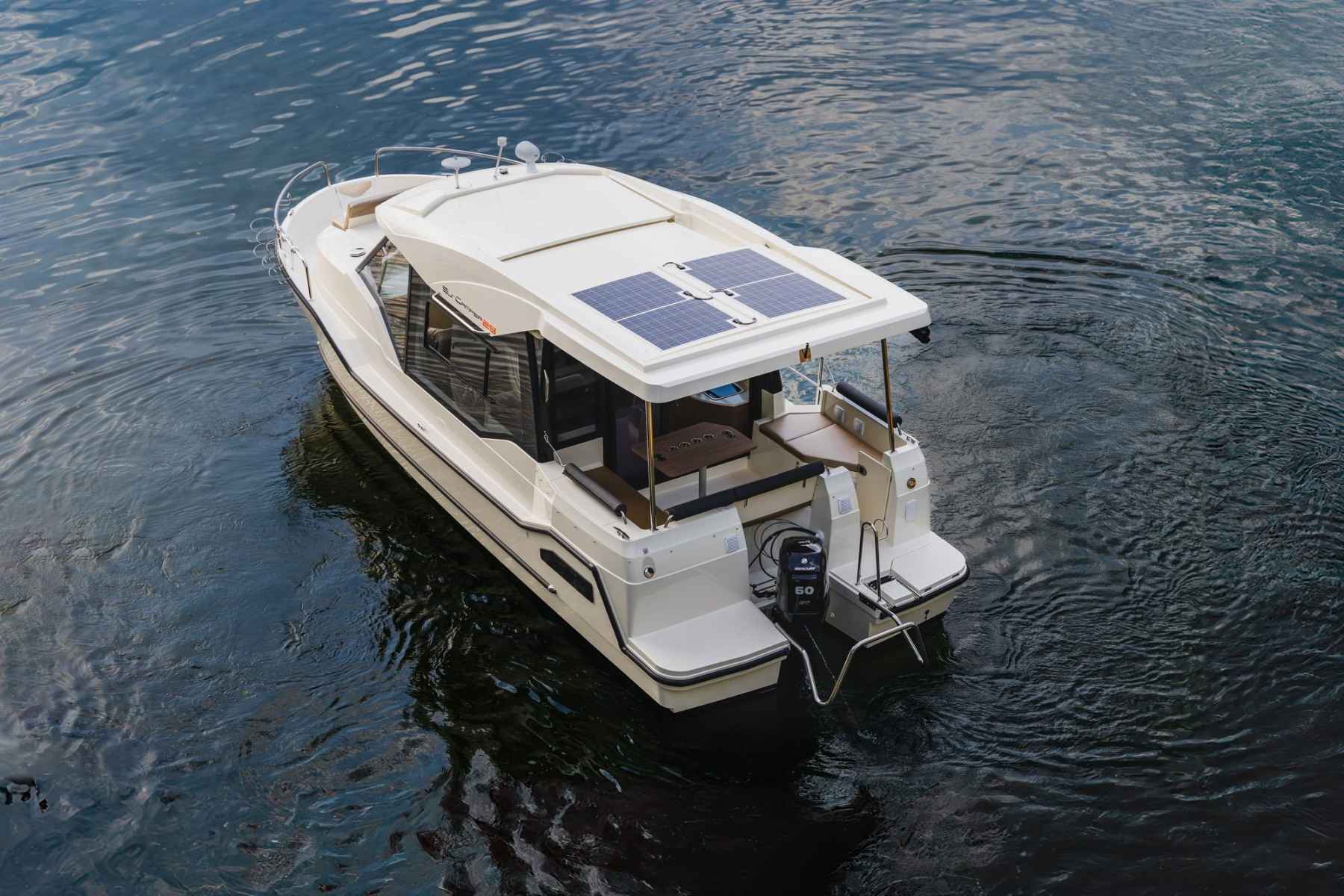 Motorboot IMPOL Yacht & Bootshandel SunCamper 29