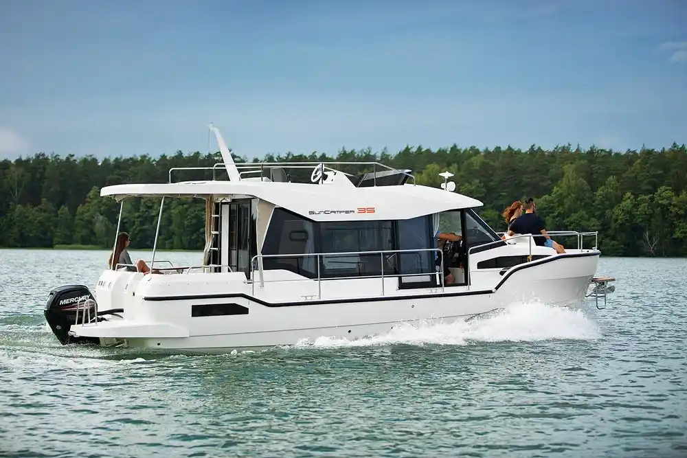 Motorboot IMPOL Yacht & Bootshandel BALT 818, BALT 918, BALT 1018, Marim 755, Marim 33, Marim 808, Suncamper 29, Suncamper 31, Suncamper