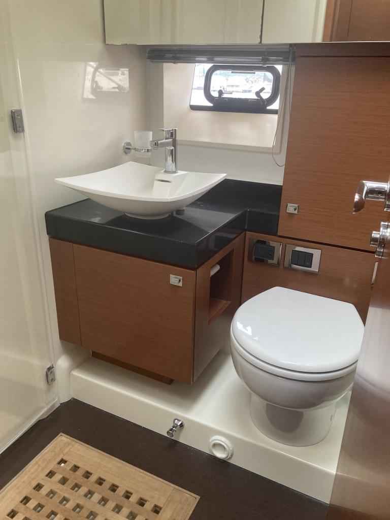Motorboot Prestige 620 S (SportFly)