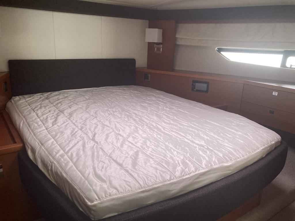 Motorboot Prestige 620 S (SportFly)