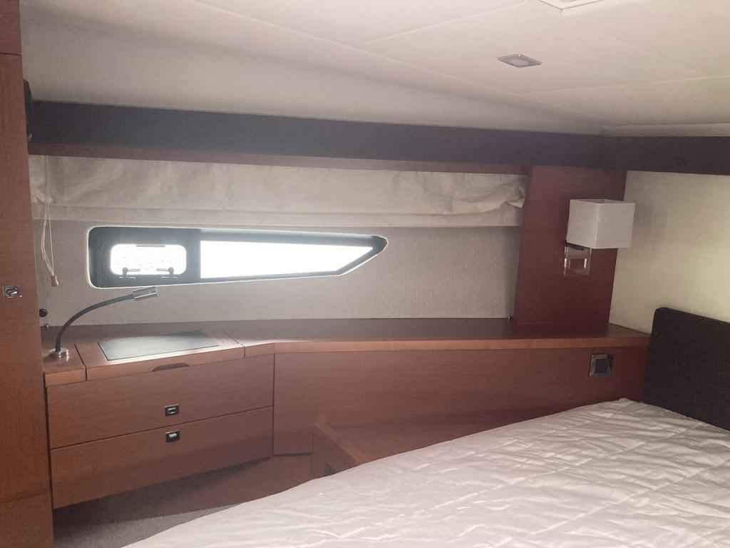 Motorboot Prestige 620 S (SportFly)