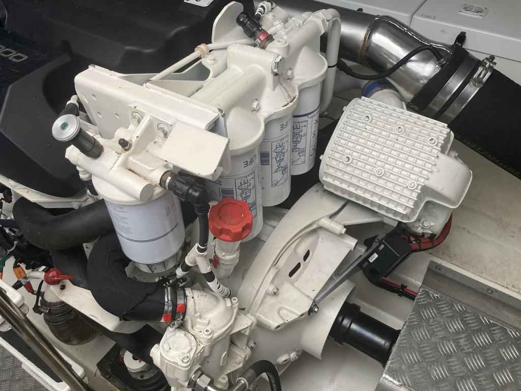 Motorboot Prestige 620 S (SportFly)