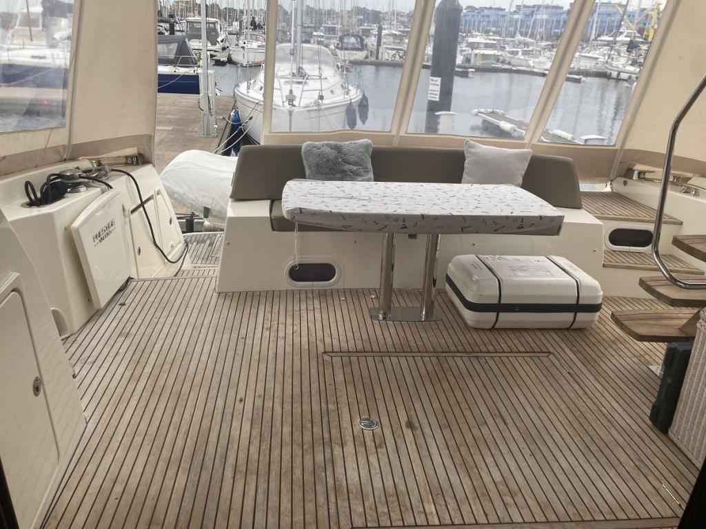 Motorboot Prestige 620 S (SportFly)