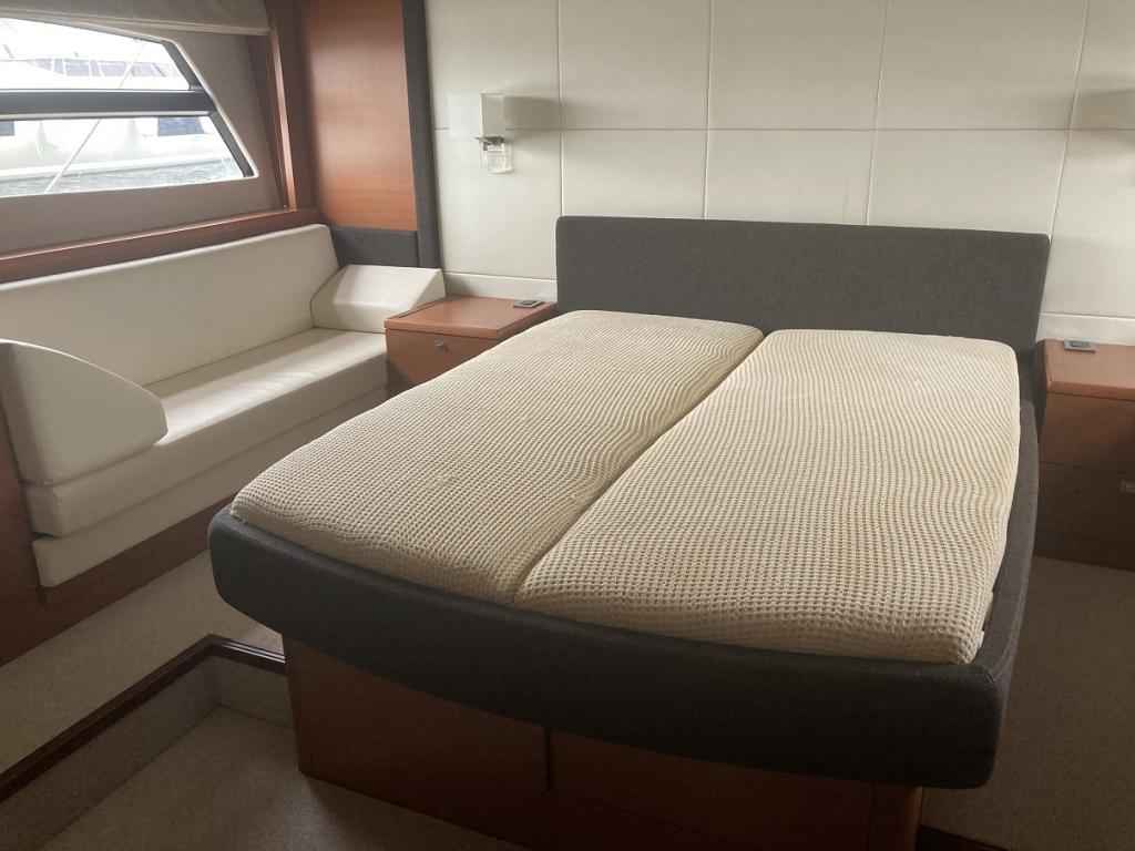 Motorboot Prestige 620 S (SportFly)
