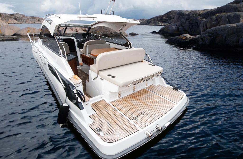 Motorboot Grandezza 28 OC