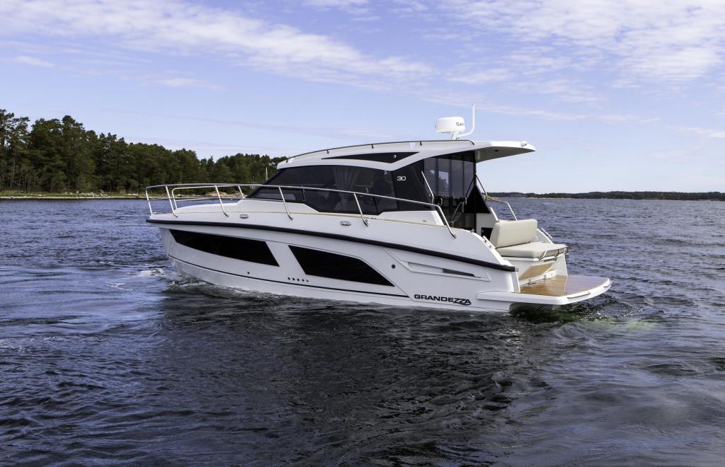 Motorboot Grandezza 30 OC