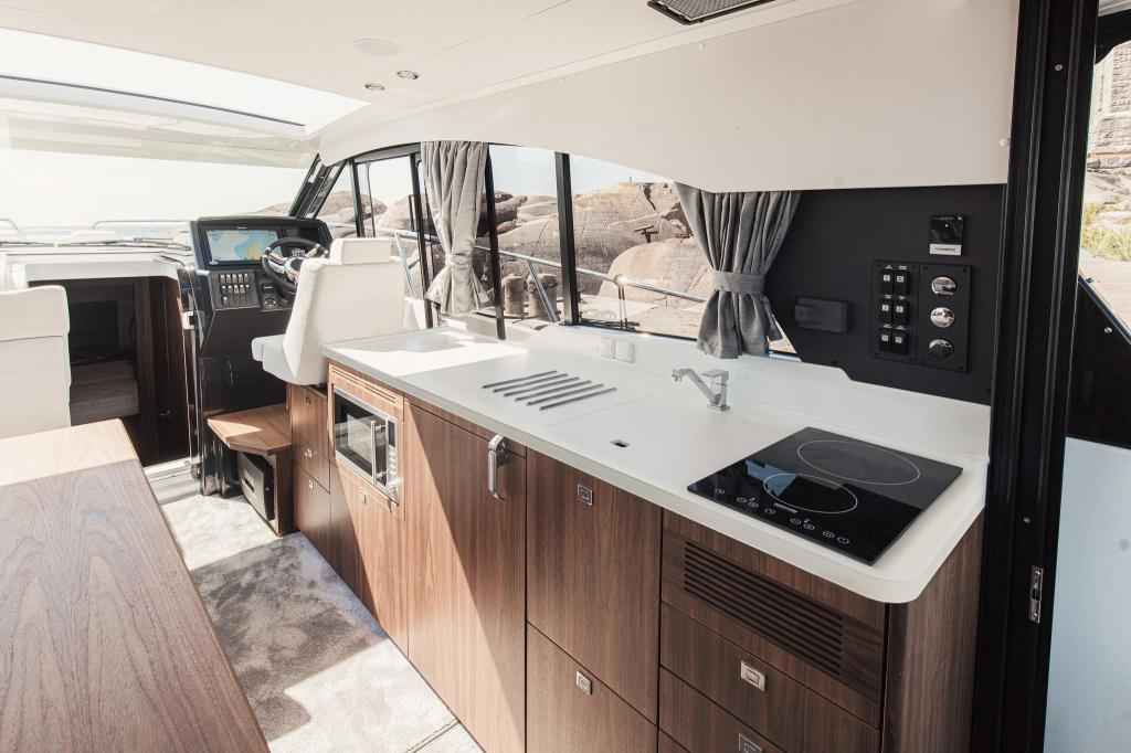 Motorboot Grandezza 37 CA