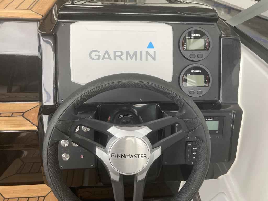 Motorboot Finnmaster T6