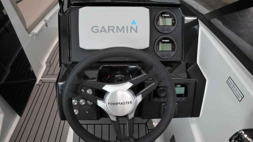 Motorboot Finnmaster R6