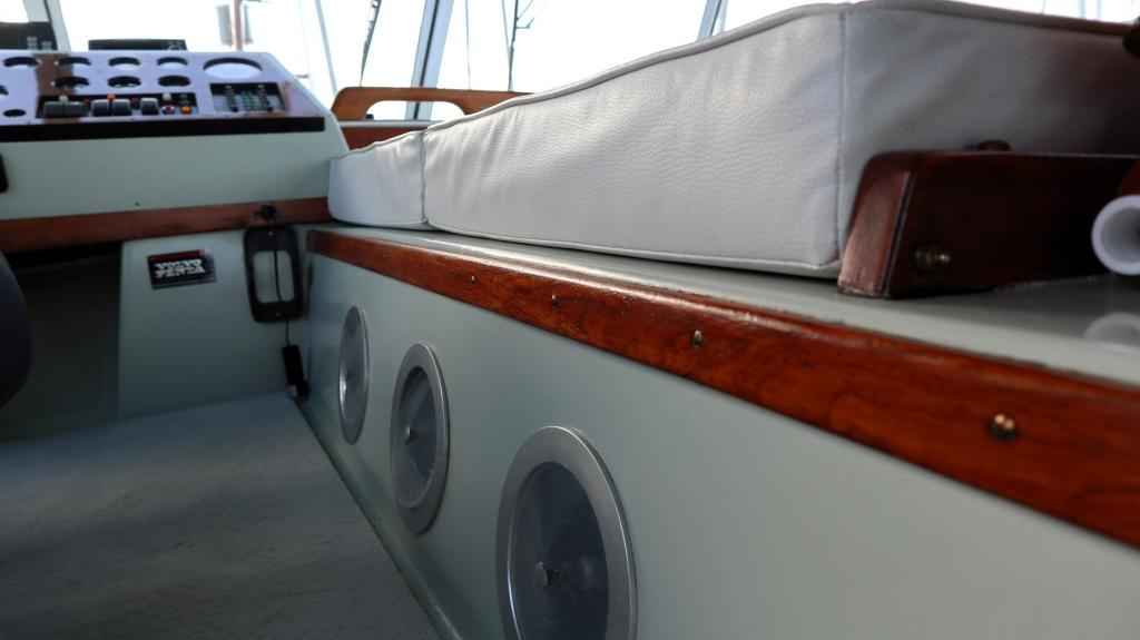 Motorboot Coronet 30 Oceanfarer
