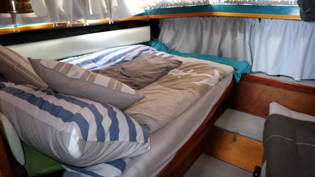 Motorboot Coronet 30 Oceanfarer