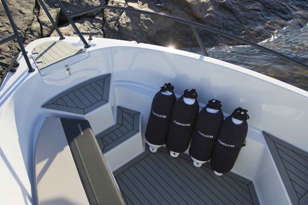Motorboot Finnmaster R5