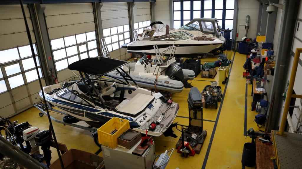 Motorboot Finnmaster R5