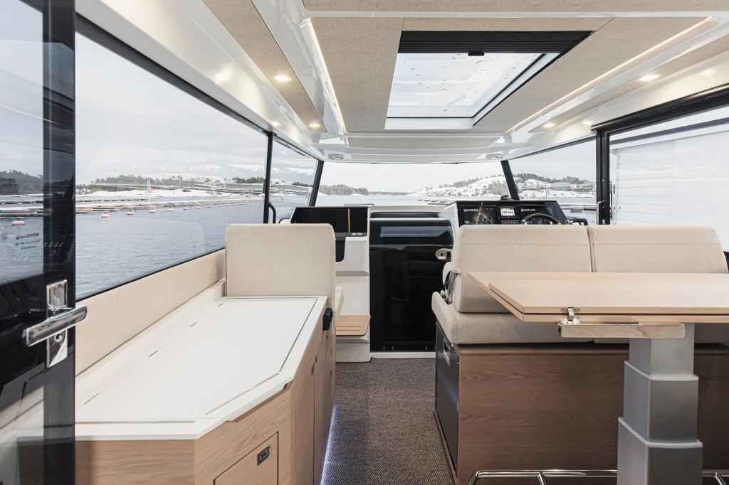 Motorboot Quarken 35 Cabin Tourer