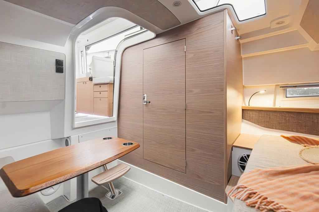 Motorboot Quarken 35 Cabin Tourer
