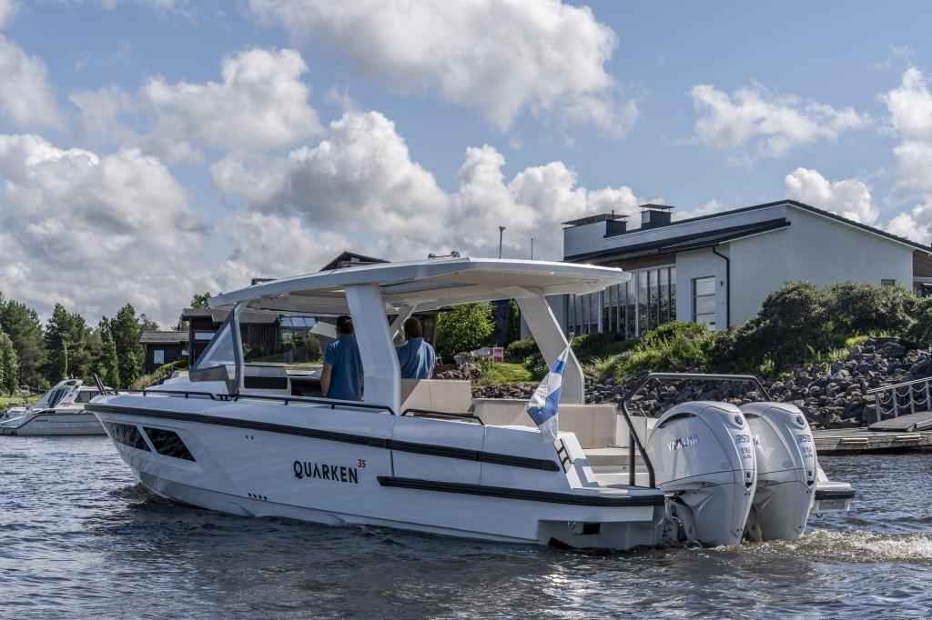Motorboot Quarken 35 Sport Tourer