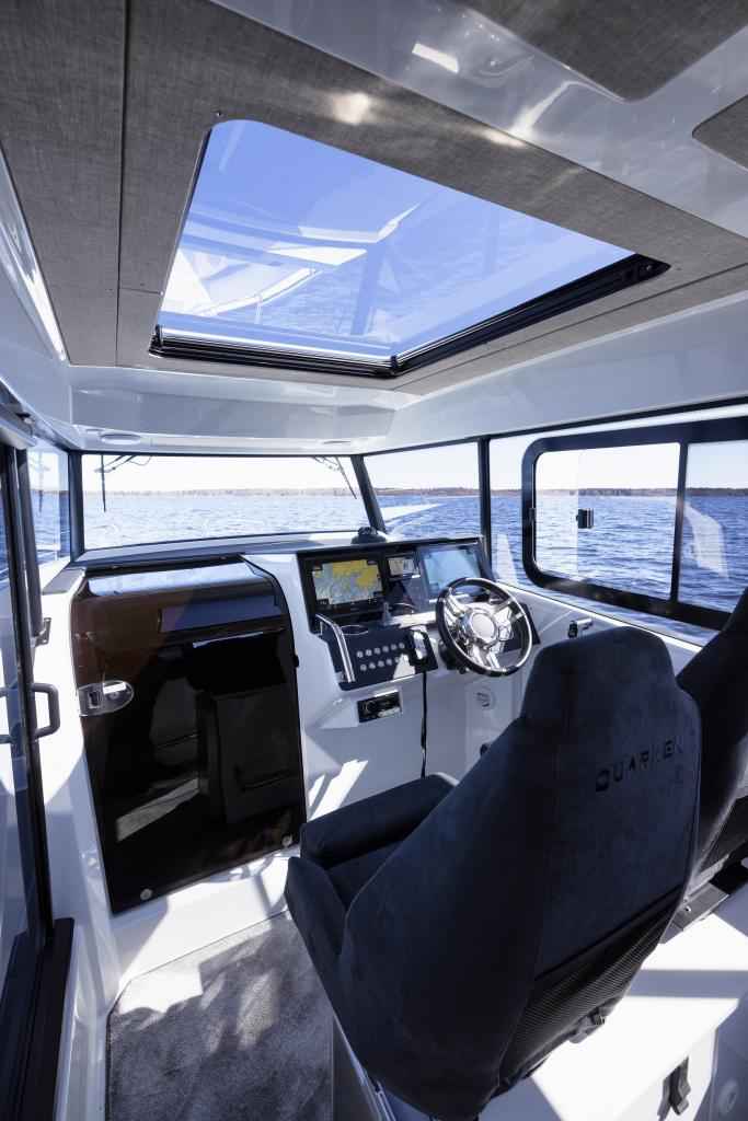 Motorboot Quarken 27 Cabin