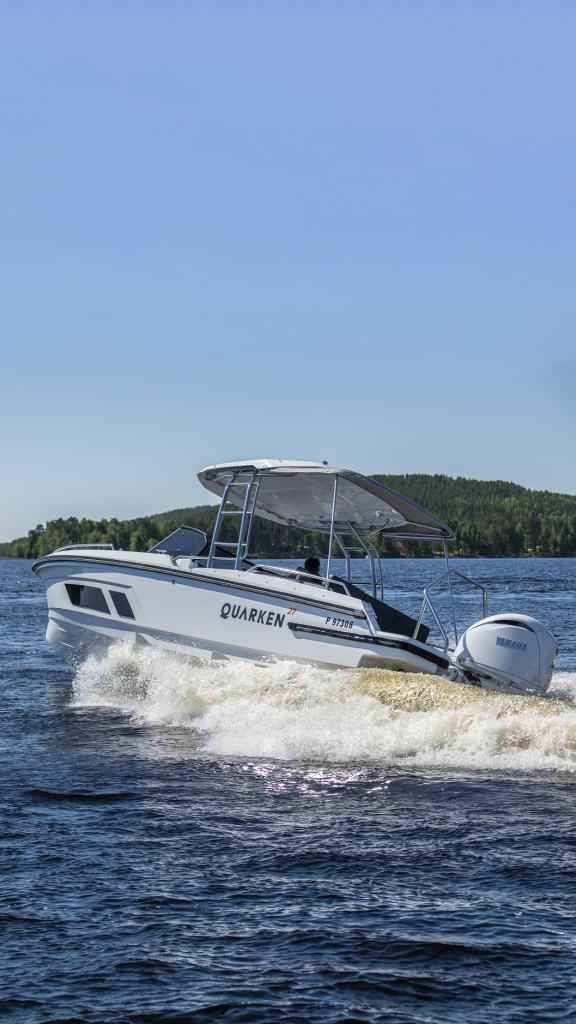 Motorboot Quarken 27 T-Top