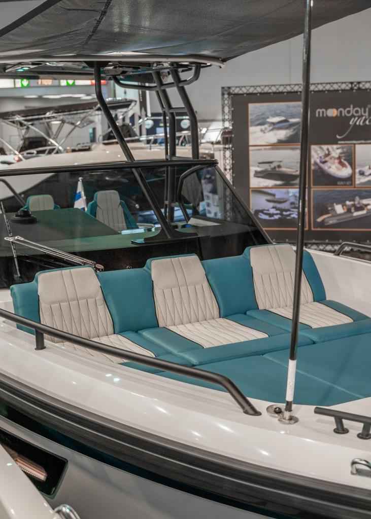 Motorboot Quarken 27 T-Top V2 ONYX
