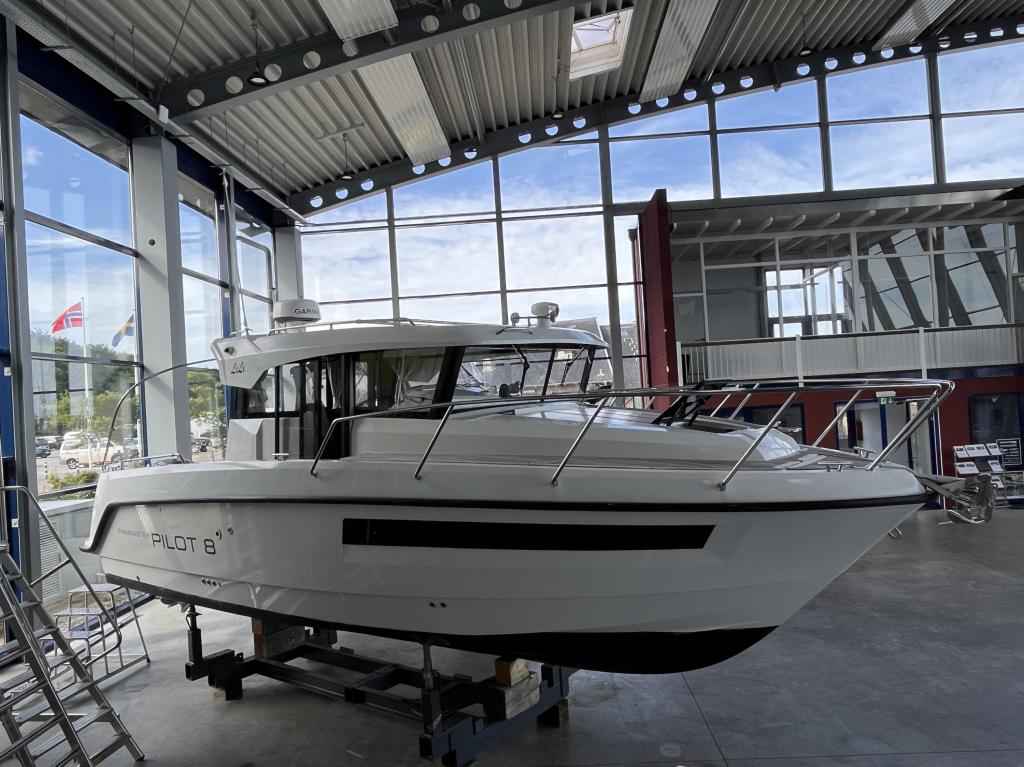 Motorboot Finnmaster P8 (PILOT 8)