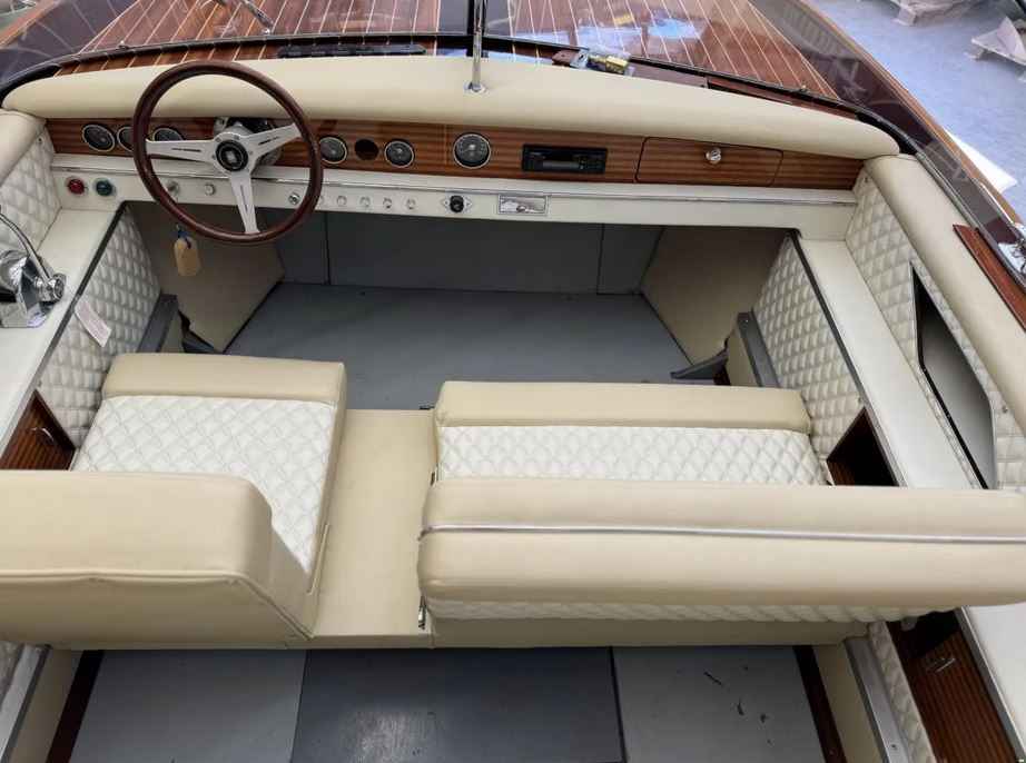 Motorboot Pedrazzini Capri Super Deluxe