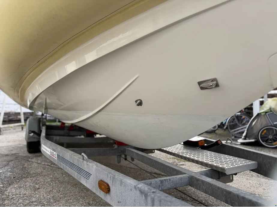 Motorboot Scanner Dillenium 2999