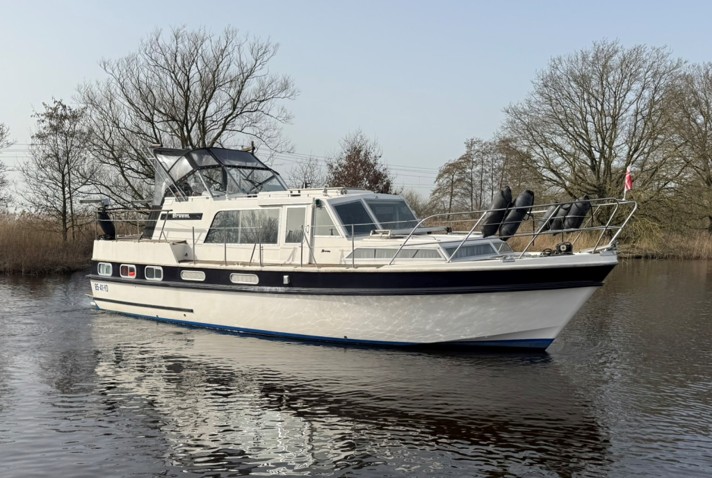 Motorboot Broom Continental 35
