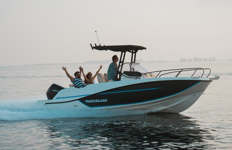 Motorboot Quicksilver Activ 705 Open