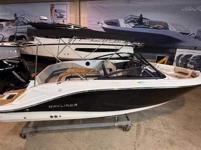 Motorboot Bayliner V20 Bowrider