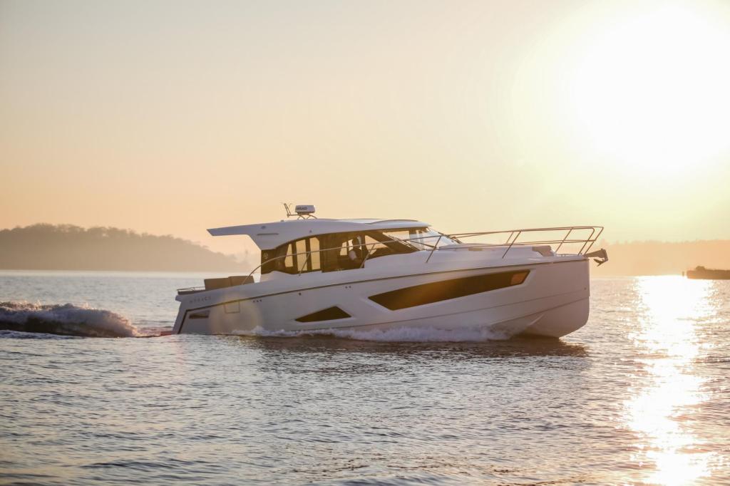 Motorboot Parker Monaco 110