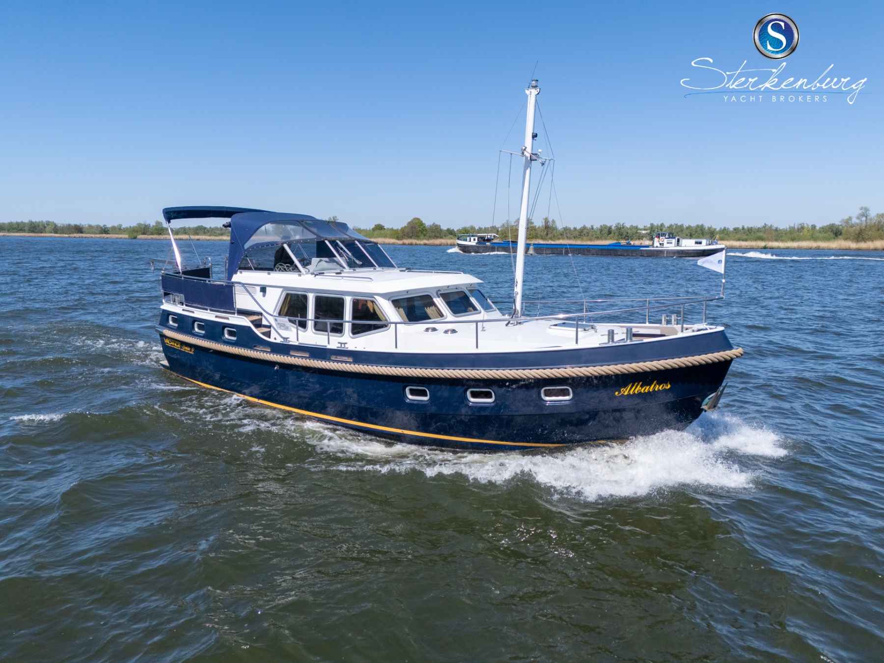 Motorboot Vacance Solide 37