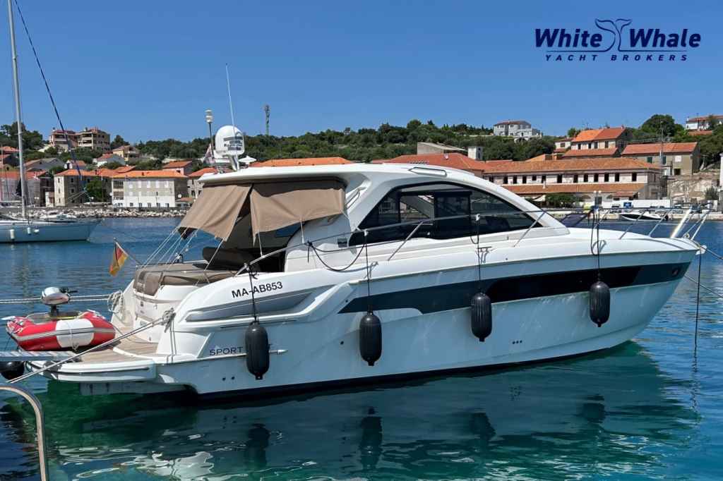 Motorboot Bavaria 39 Sport HT