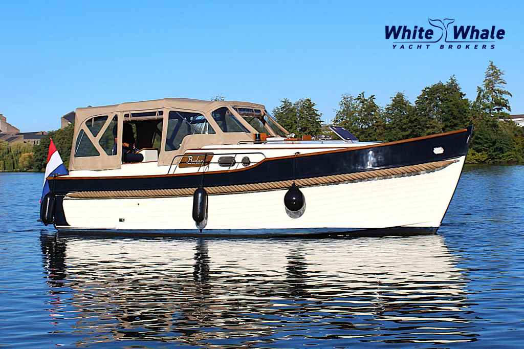 Motorboot Menken Newport Bass 900